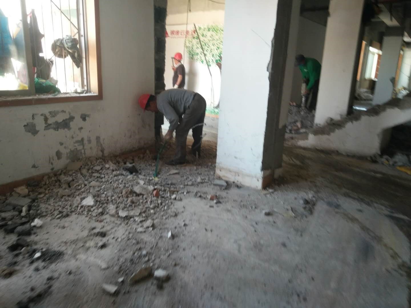 昆山蘇州拆除遇雨天能繼續(xù)施工嗎